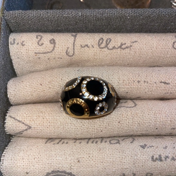 Pretty Coach ring!! - Picture 2 of 3